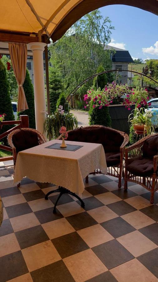 Minihotel Zolotoe Runo Ploskoye Extérieur photo