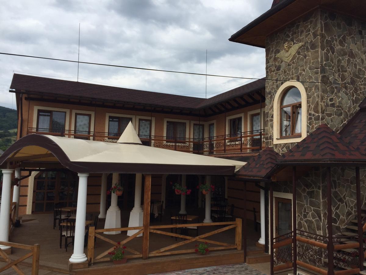 Minihotel Zolotoe Runo Ploskoye Extérieur photo