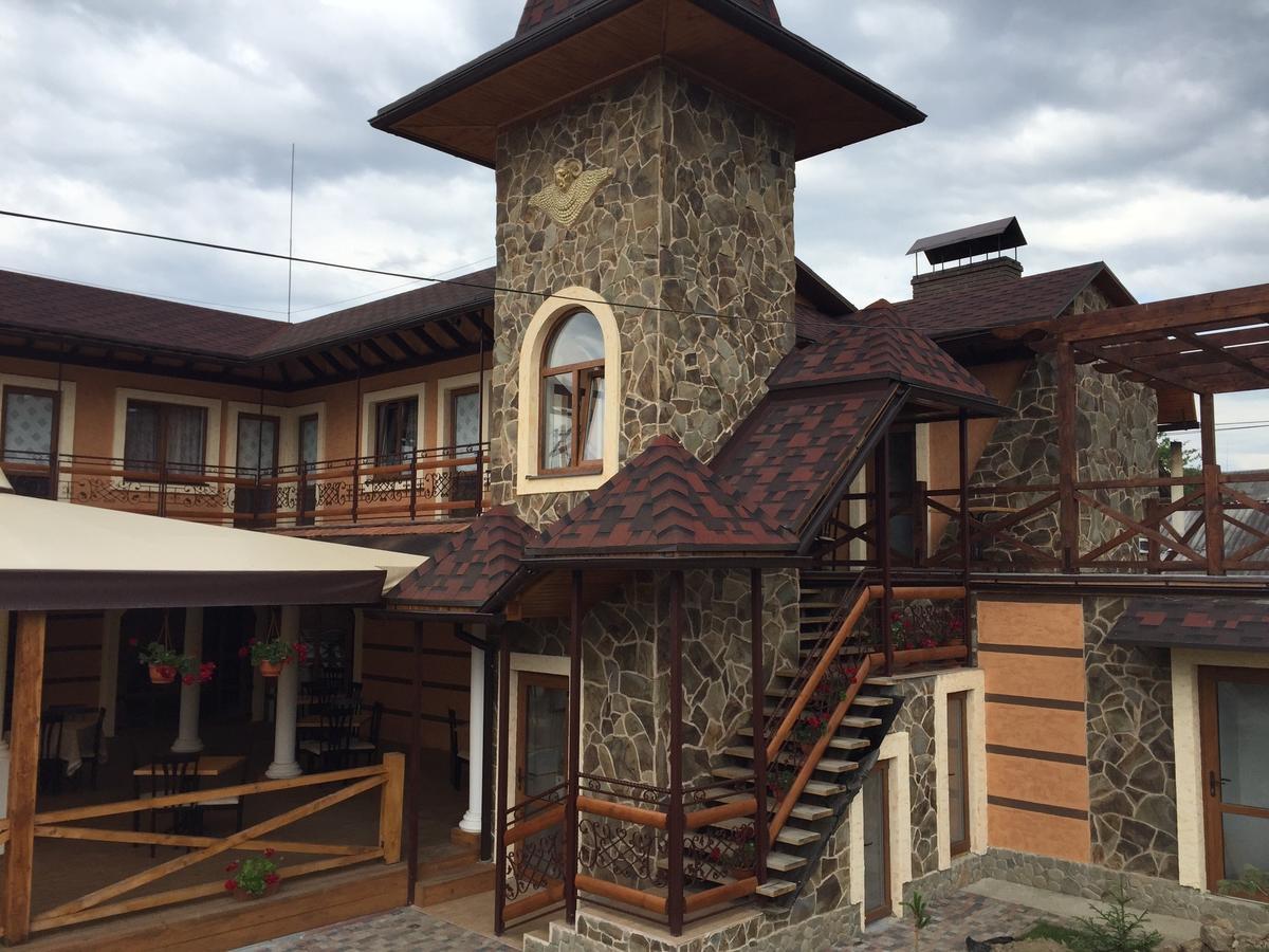 Minihotel Zolotoe Runo Ploskoye Extérieur photo